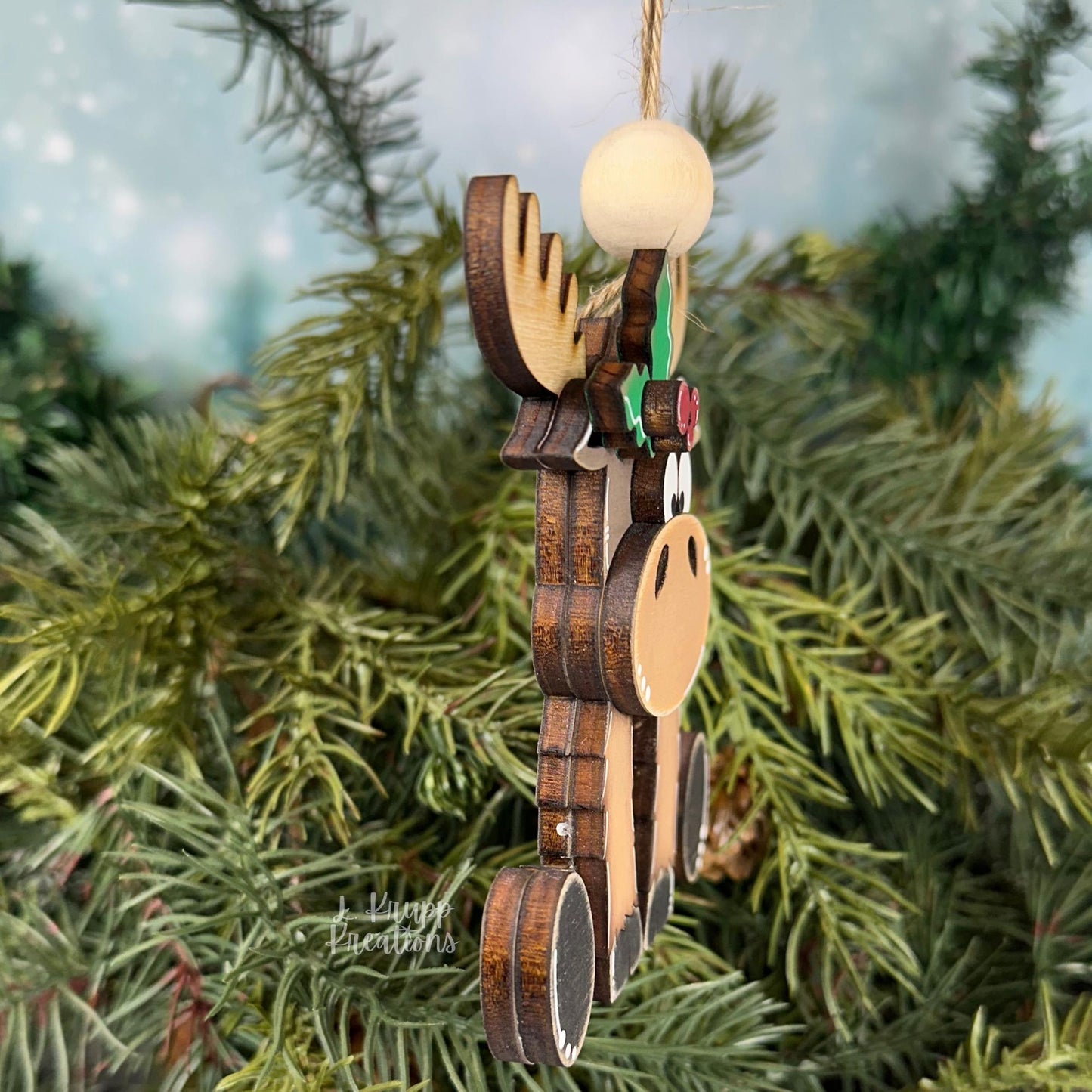 Rustic Christmas Decor: Wooden Moose Ornament for Woodland Charm