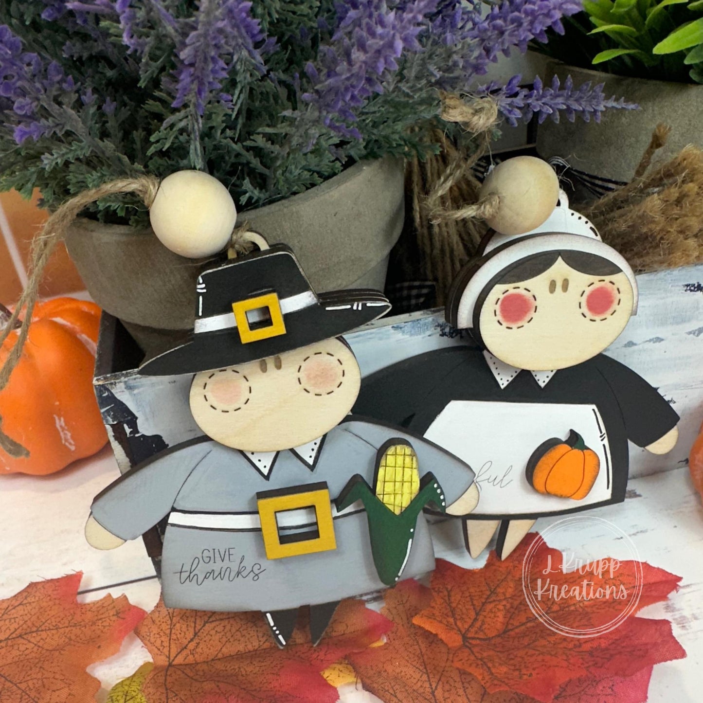Adorable Chubby Pilgrim Ornaments for Thanksgiving - Farmhouse Charm
