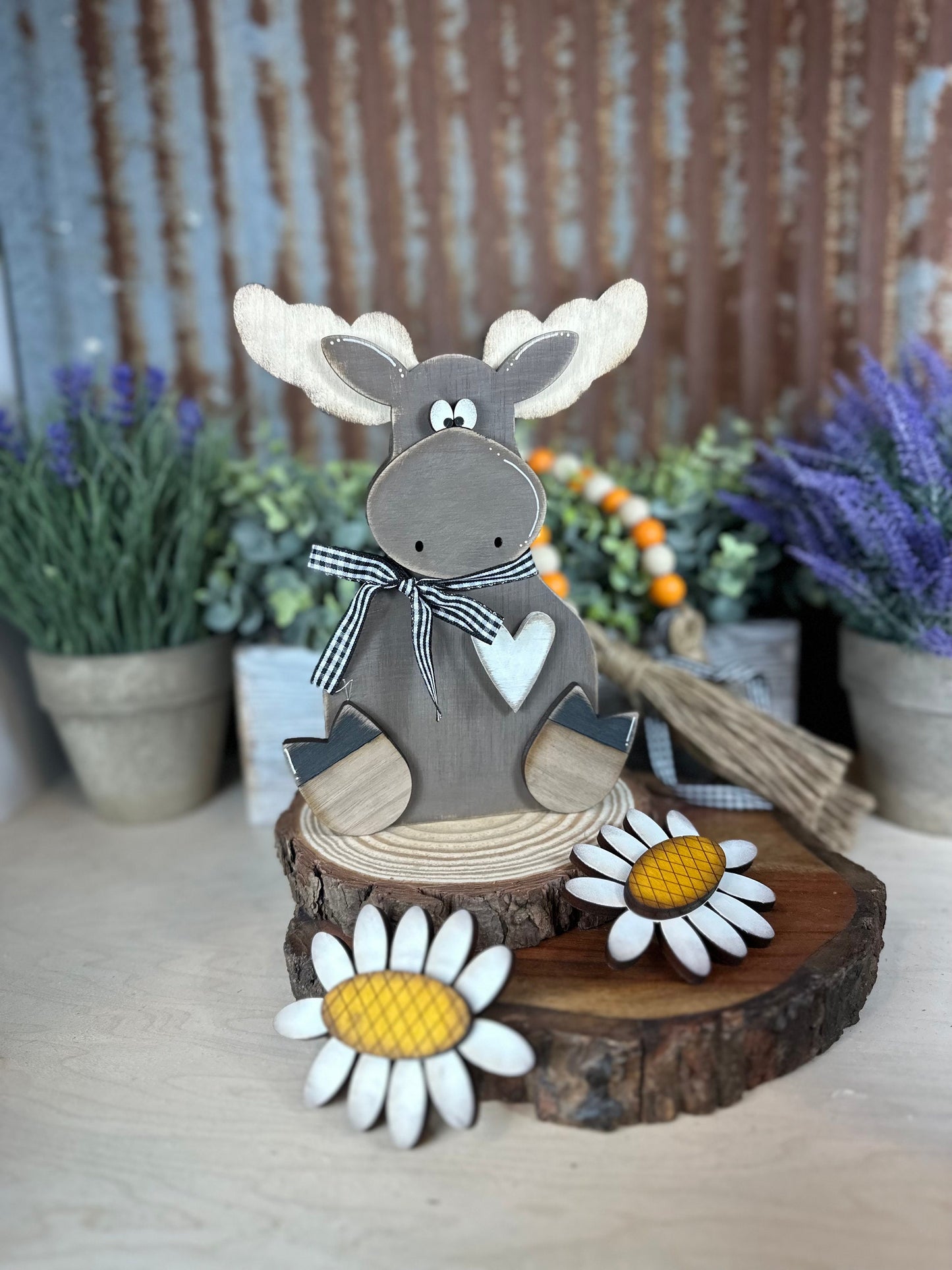 Rustic Cabin Moose Decor | Enchanting Rustic Woodland Animal Accents