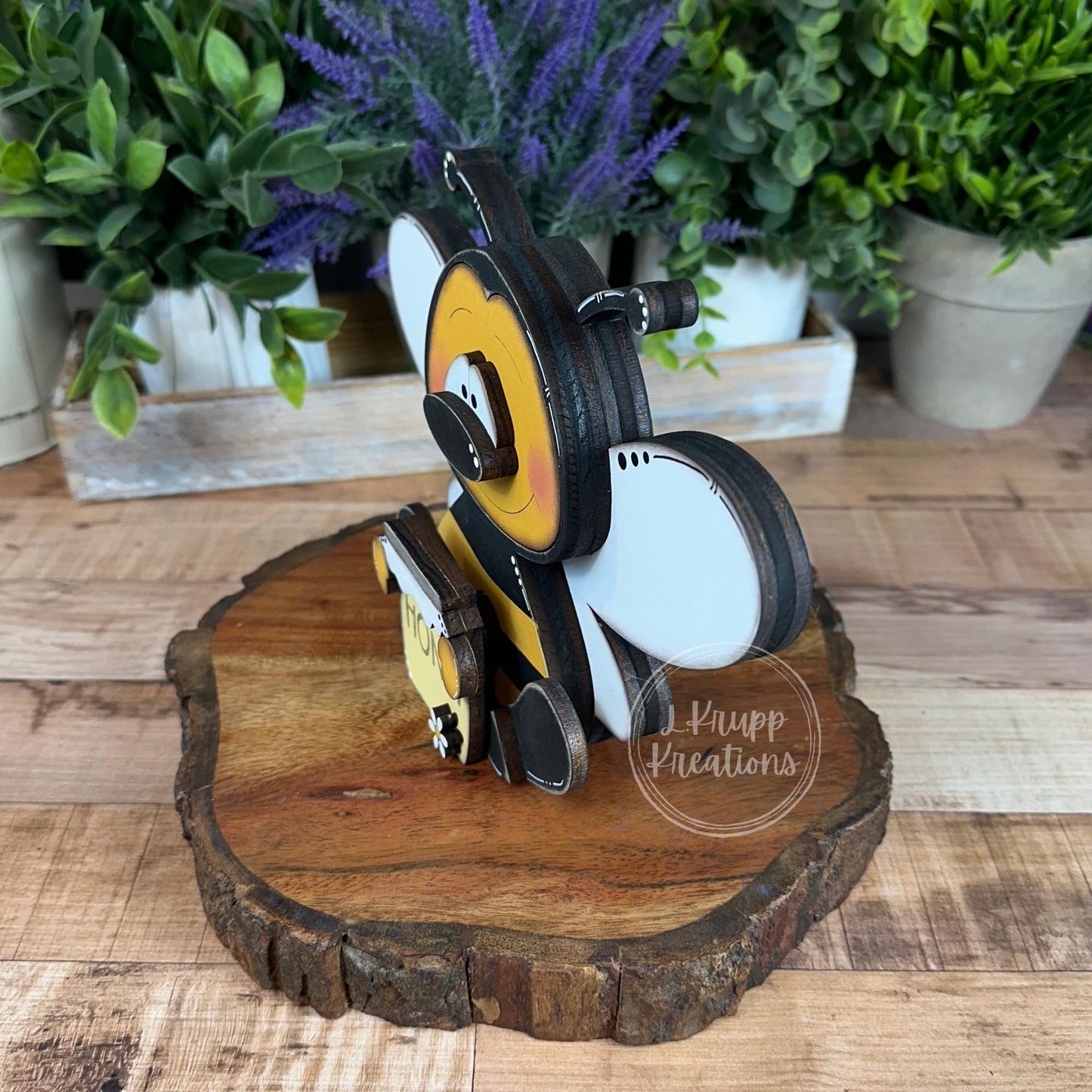 Chunky Wooden Bee Shelf Sitters – Rustic Farmhouse Spring &amp; Summer Decor