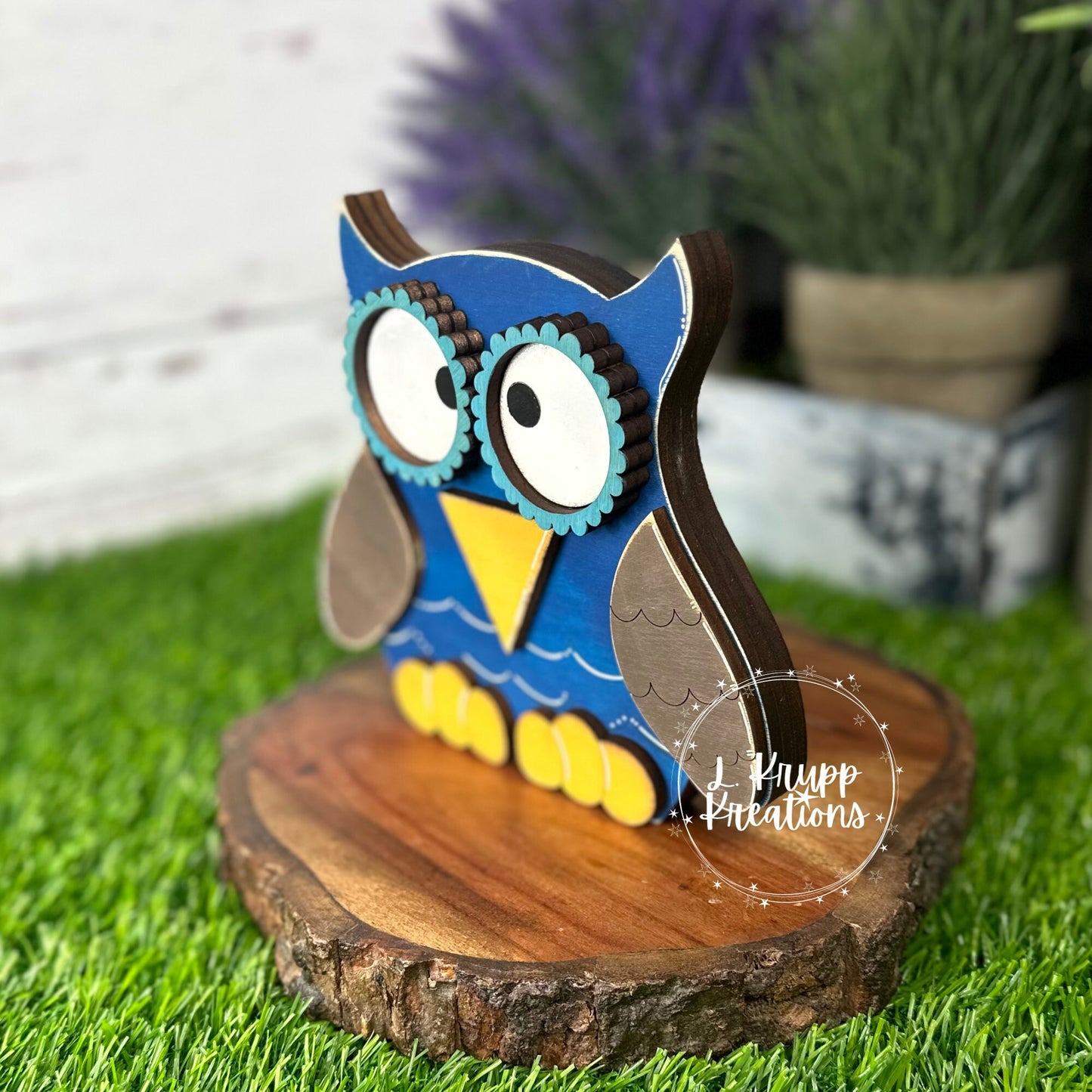 Rustic Wood Owl Decor: Farmhouse Woodland Accent