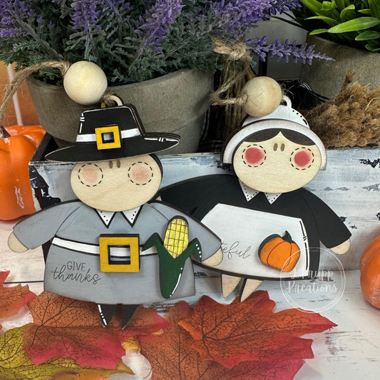 Adorable Chubby Pilgrim Ornaments for Thanksgiving - Farmhouse Charm