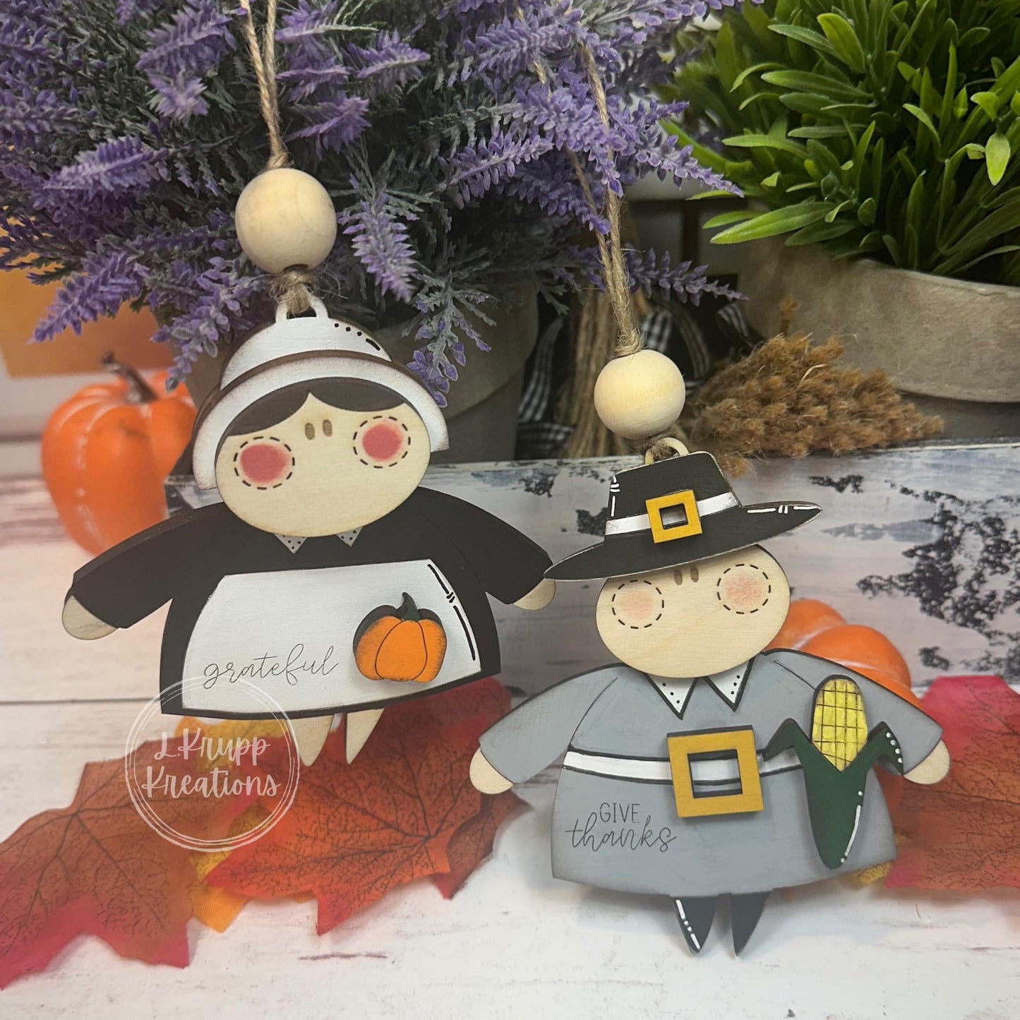 Adorable Chubby Pilgrim Ornaments for Thanksgiving - Farmhouse Charm