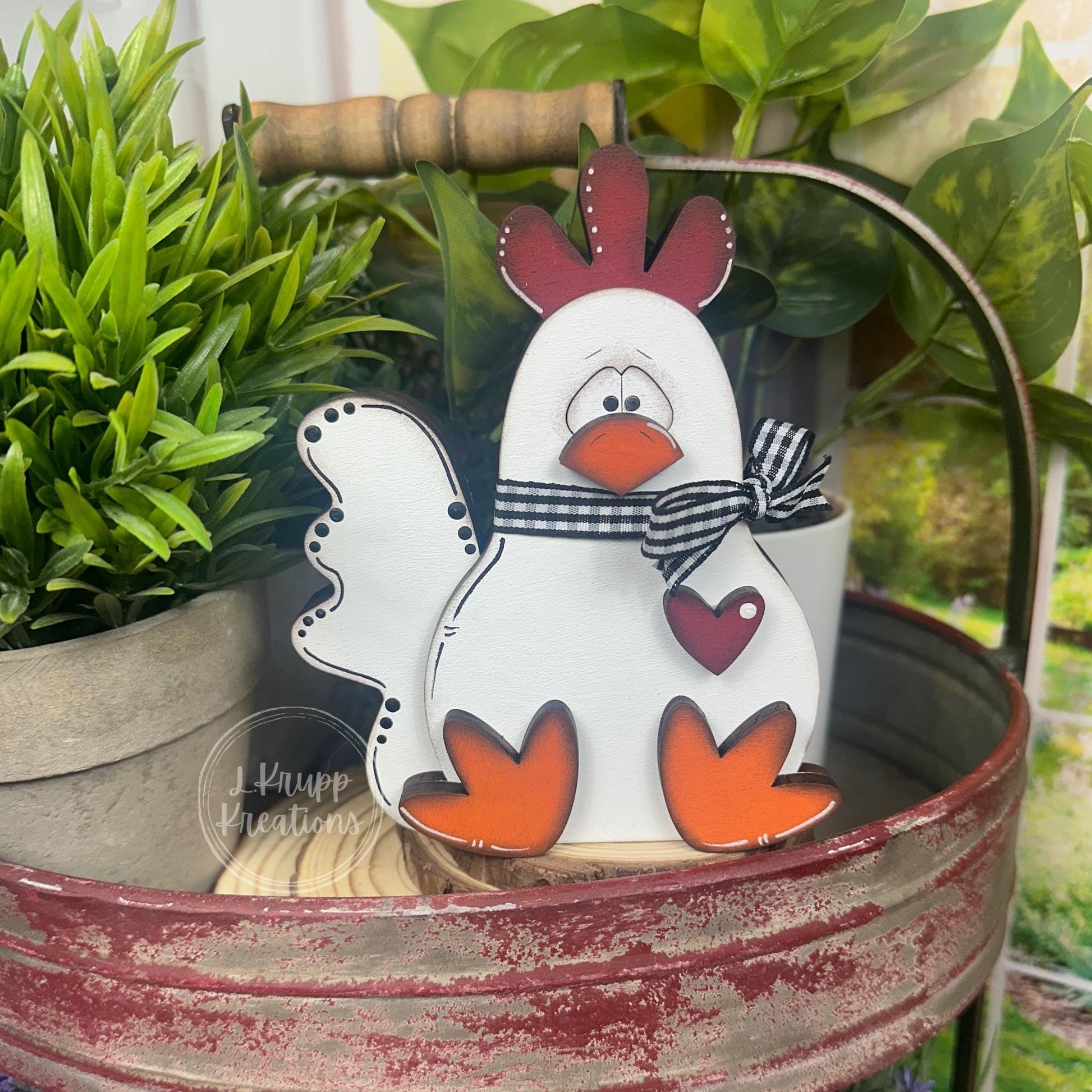Handmade Birch Wood Rooster Decor: Farmhouse Tiered Tray Accent