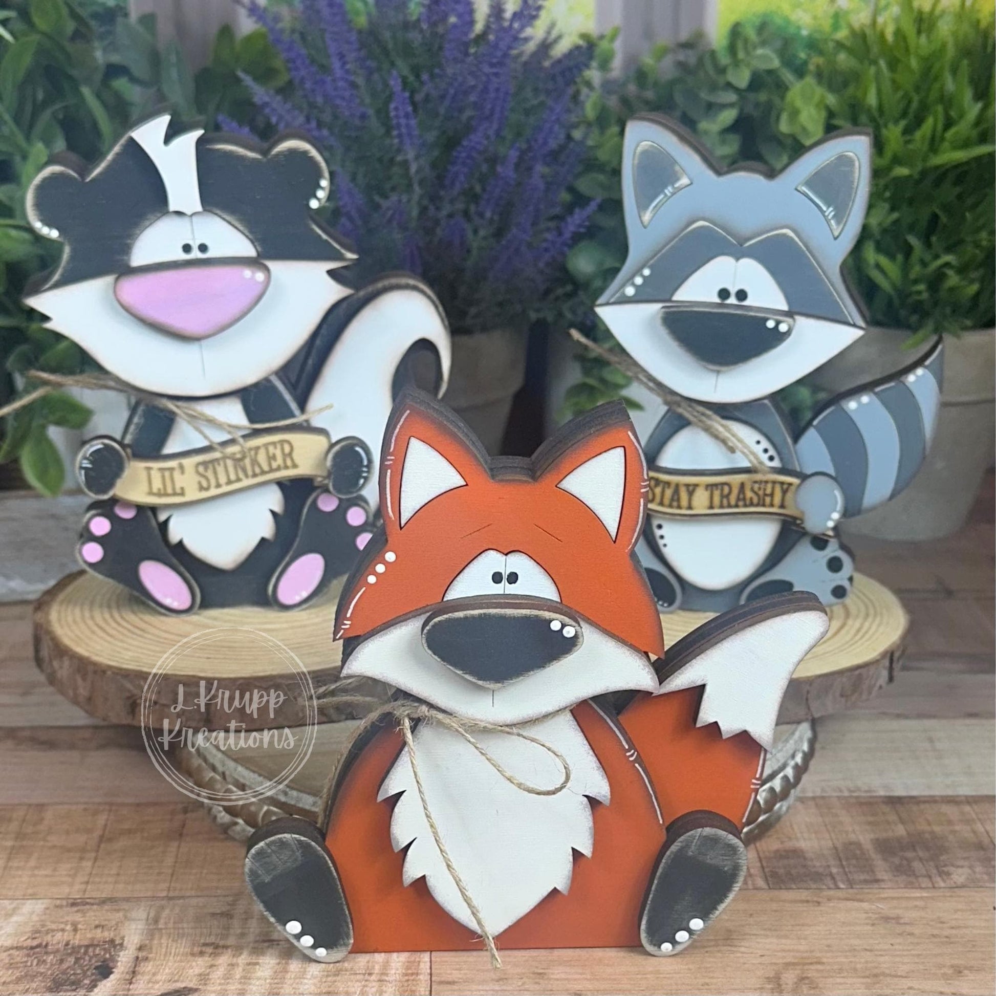 Handcrafted Woodland Fox Shelf Sitters: Adorable Rustic Decor for any Woodland Theme