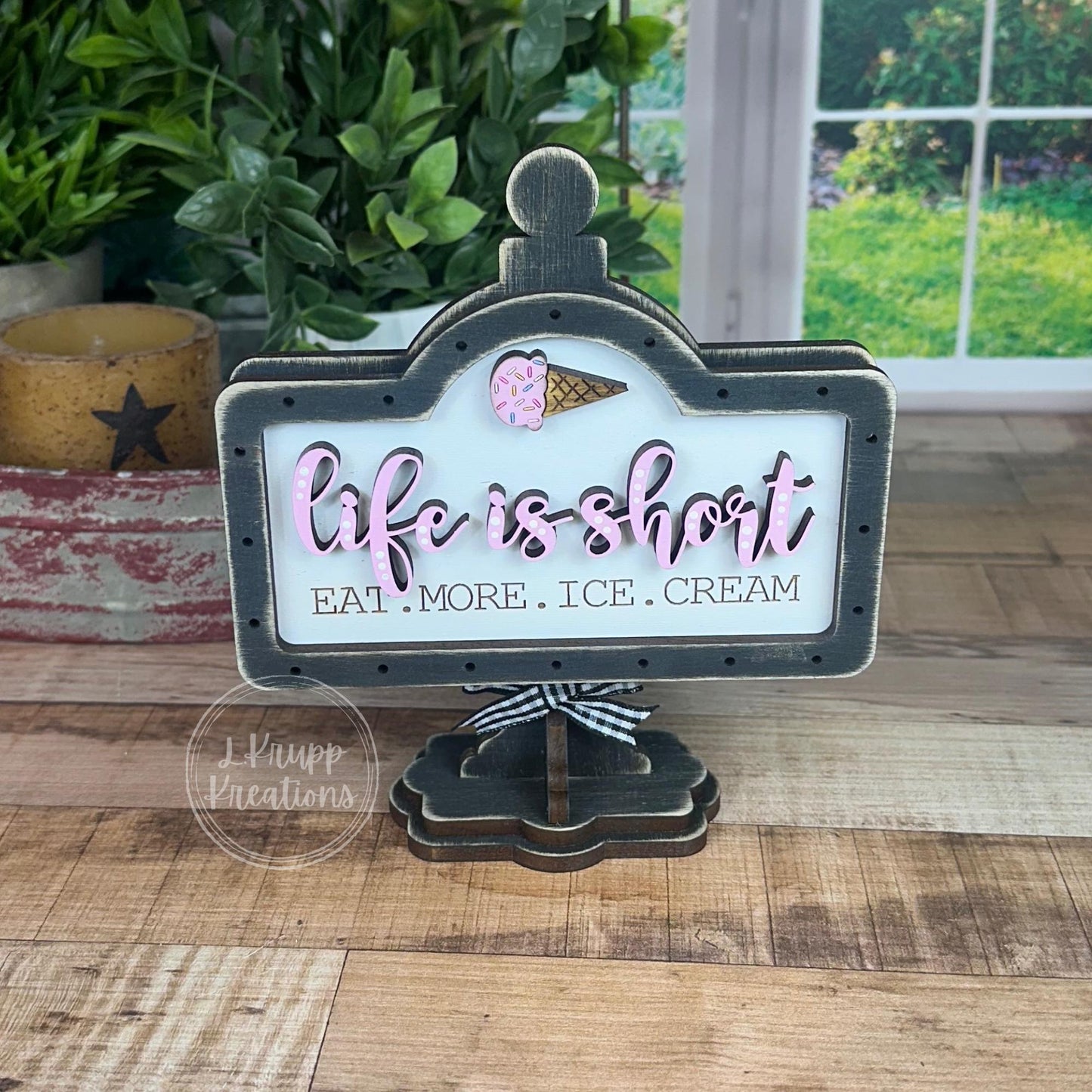 Charming Rustic Ice Cream Wood Mini Sign - Handcrafted Table and Tiered Tray Decor