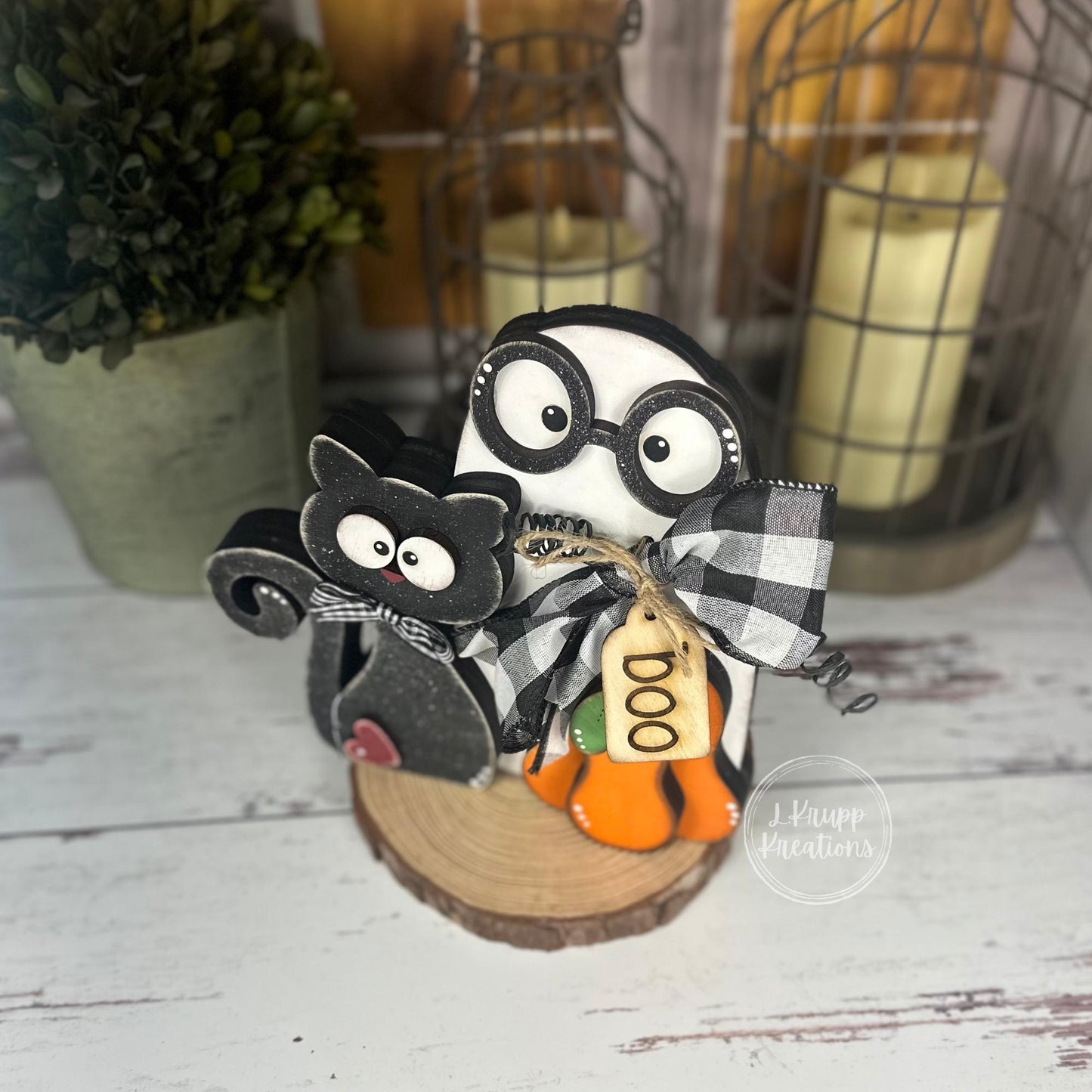 Stitched Boo Shelf Sitter – Black Cat, Ghost & Pumpkin Halloween Decor