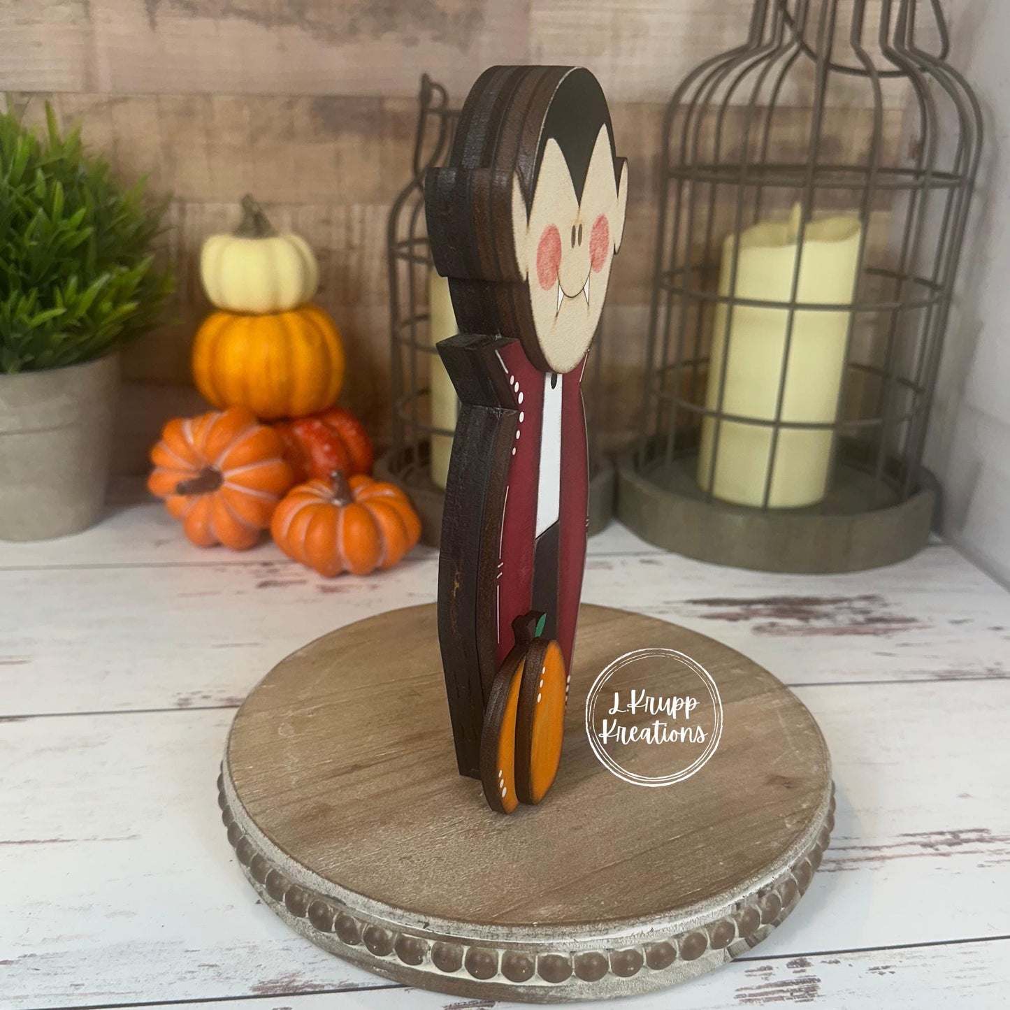 Vampire Farmhouse Halloween Décor - Spooky Rustic Vibes