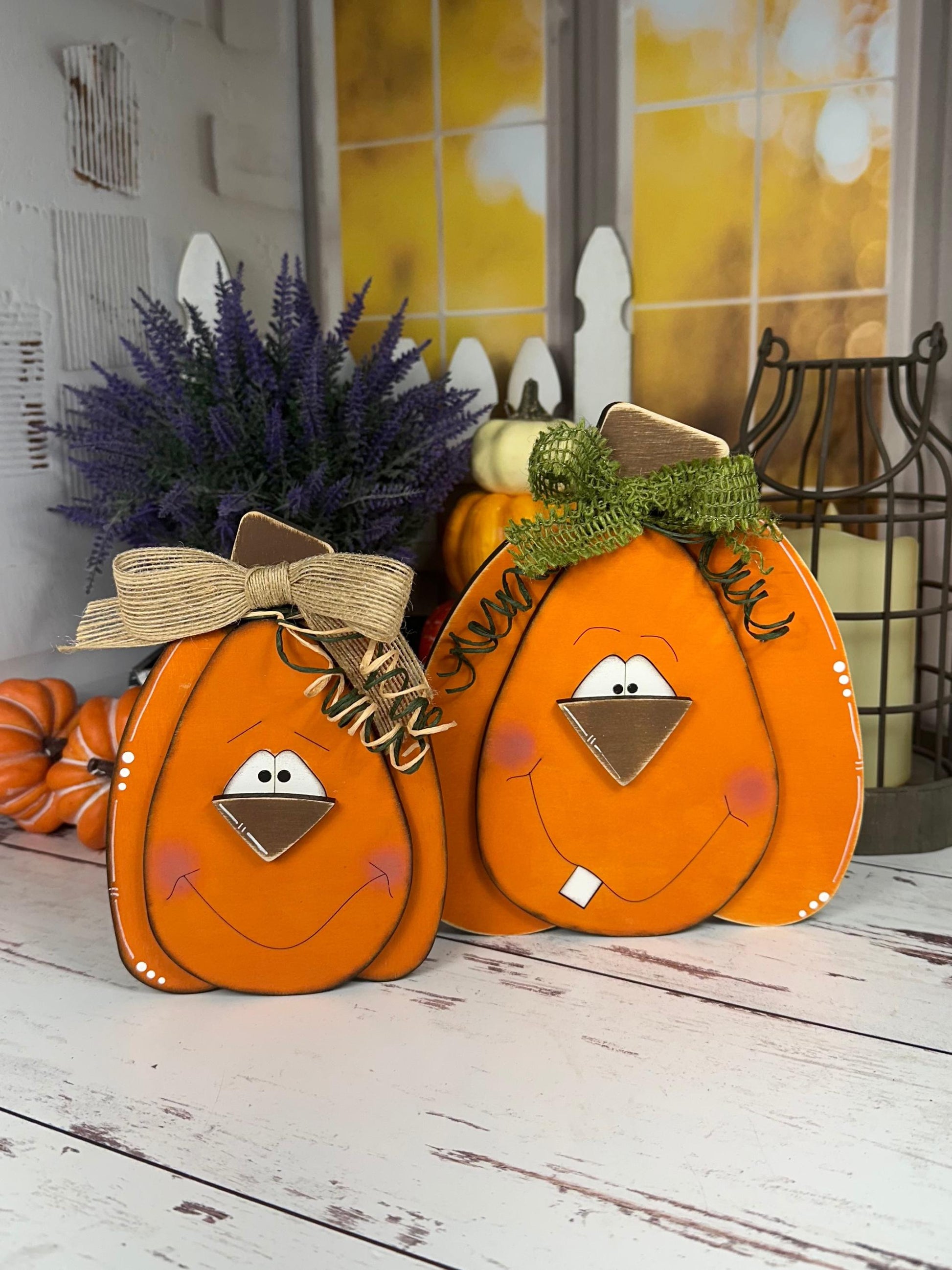 Hand-Painted Wooden Pumpkins with Faces – Rustic Fall Shelf Decor