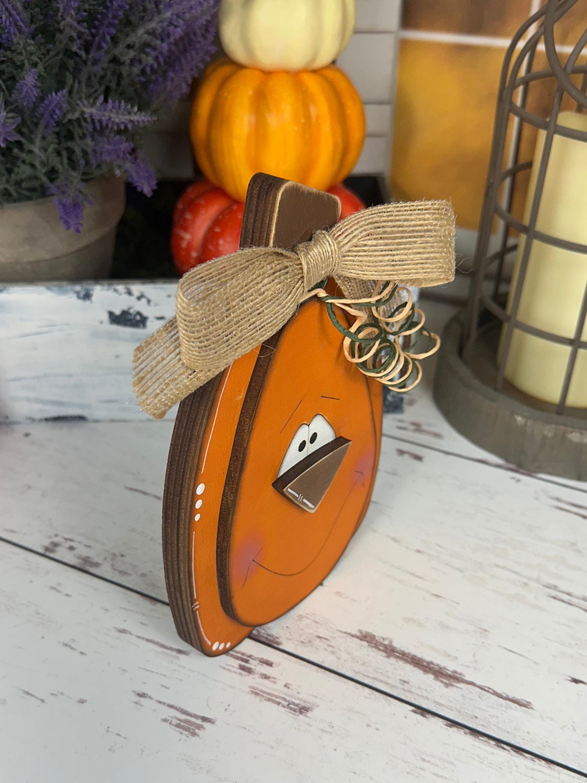 Hand-Painted Wooden Pumpkins with Faces – Rustic Fall Shelf Decor