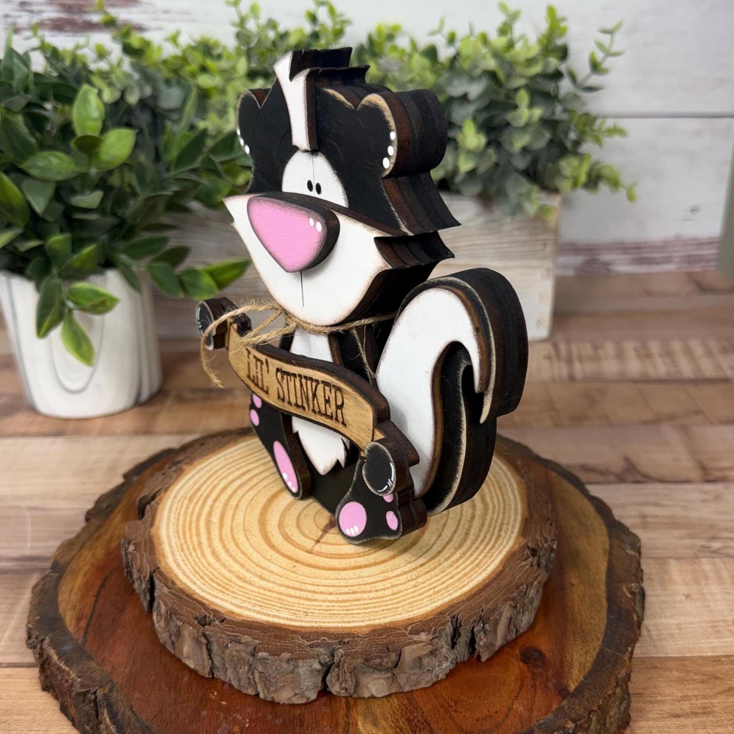 Interchangeable Skunk Shelf Sitter, Funny Woodland Decor, Hand Painted Wood Skunk