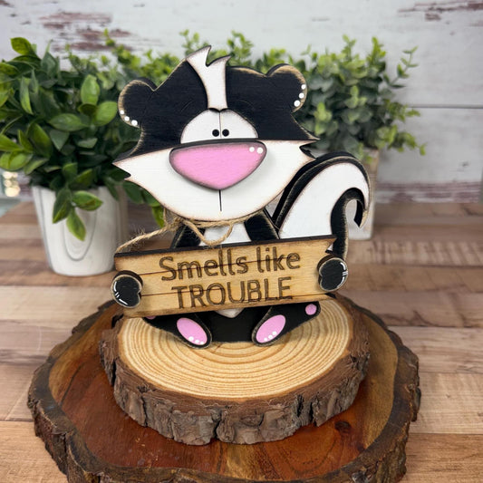 Interchangeable Skunk Shelf Sitter, Funny Woodland Decor, Hand Painted Wood Skunk