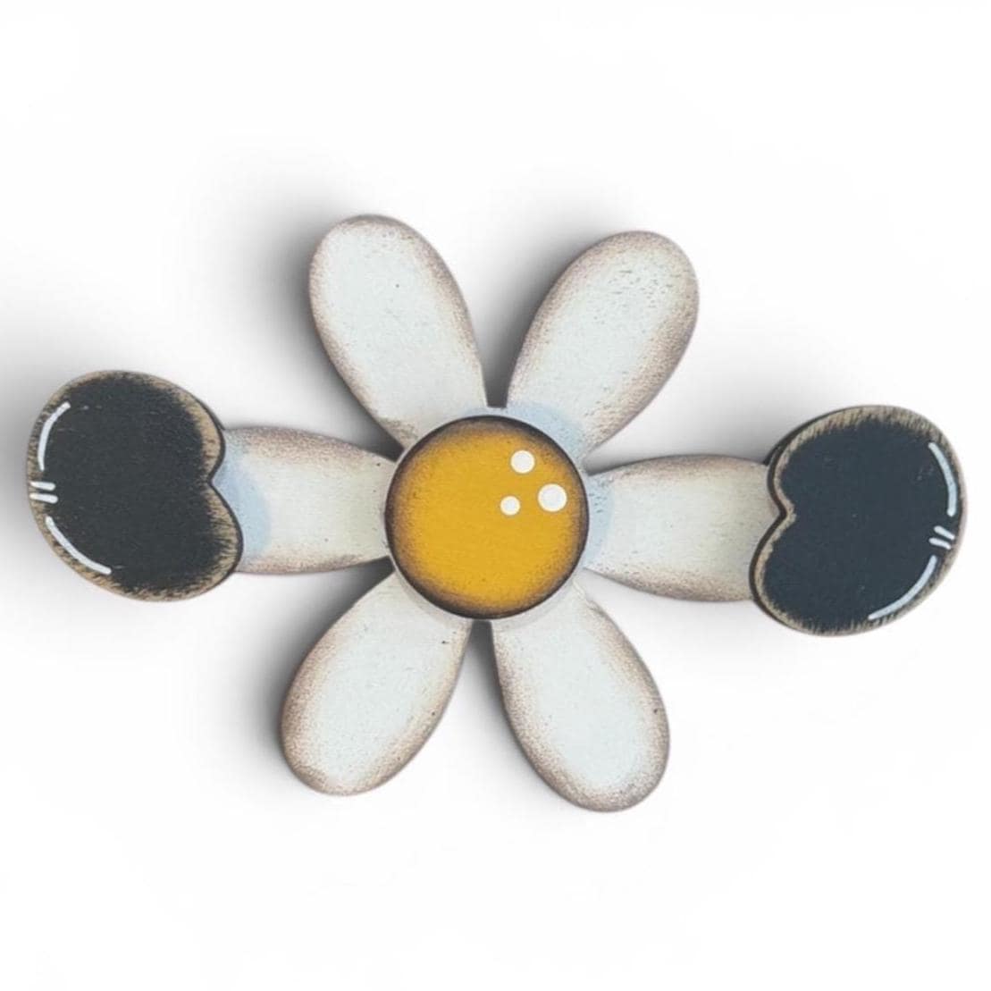 Cute Interchangeable Bee Shelf Sitters with Magnetic Seasonal Pieces for Farmhouse Tiered Tray Decor