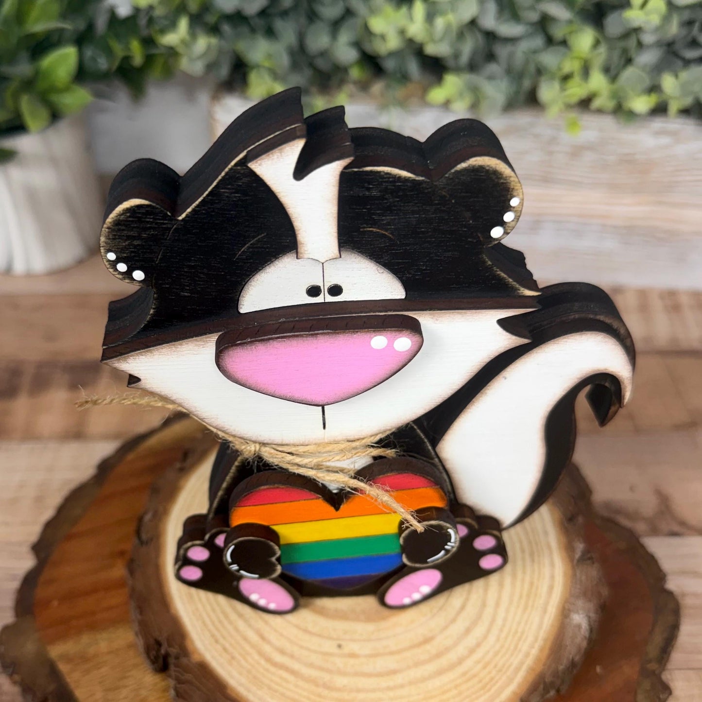 Woodland Animal Shelf Sitter, Interchangeable Skunk Decor, Seasonal Shelf Decor, Skunk Gift