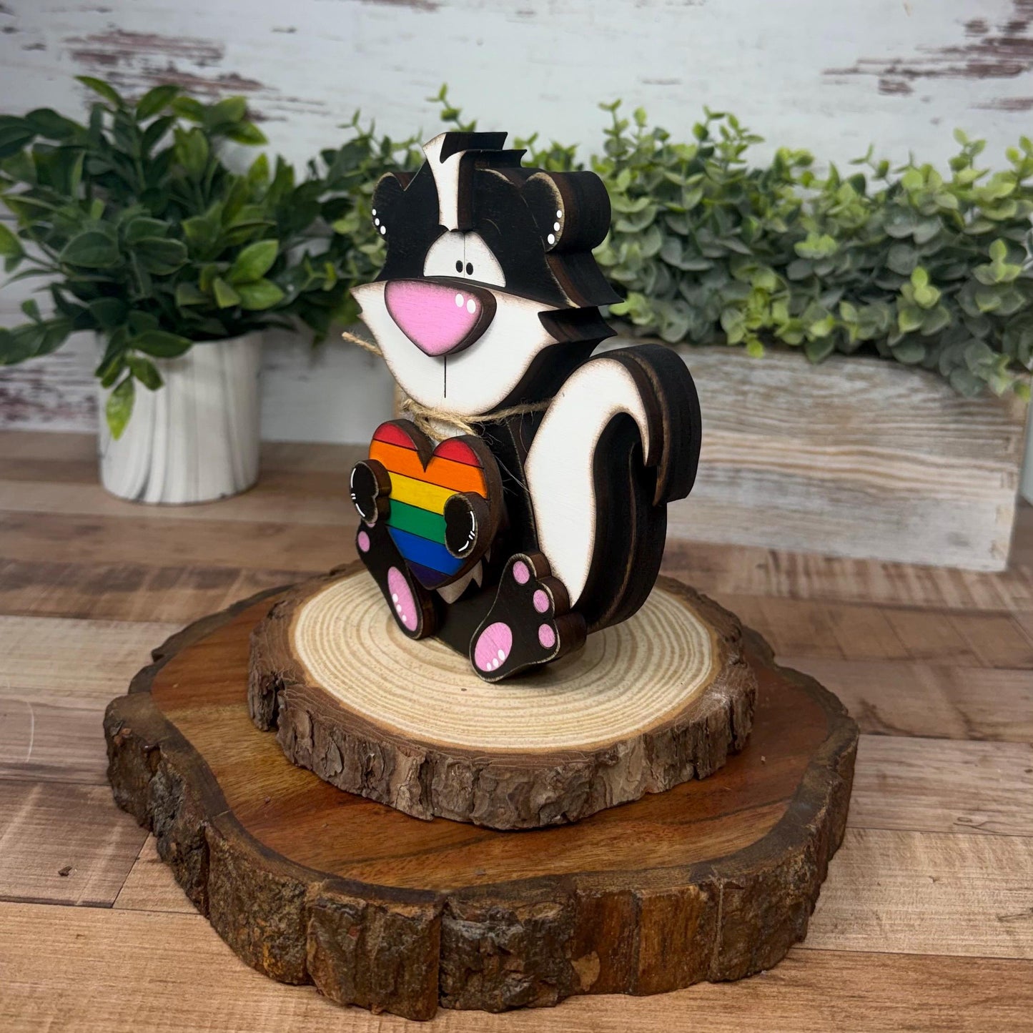 Woodland Animal Shelf Sitter, Interchangeable Skunk Decor, Seasonal Shelf Decor, Skunk Gift
