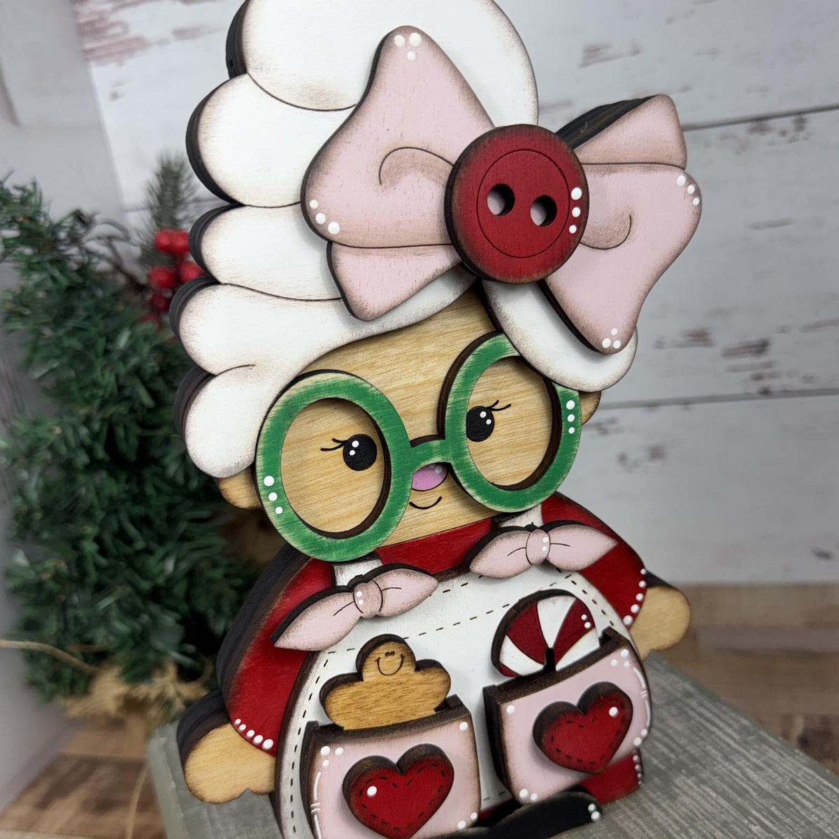 Hand-Painted Santa & Mrs. Claus Shelf Sitters: Farmhouse Christmas Decor