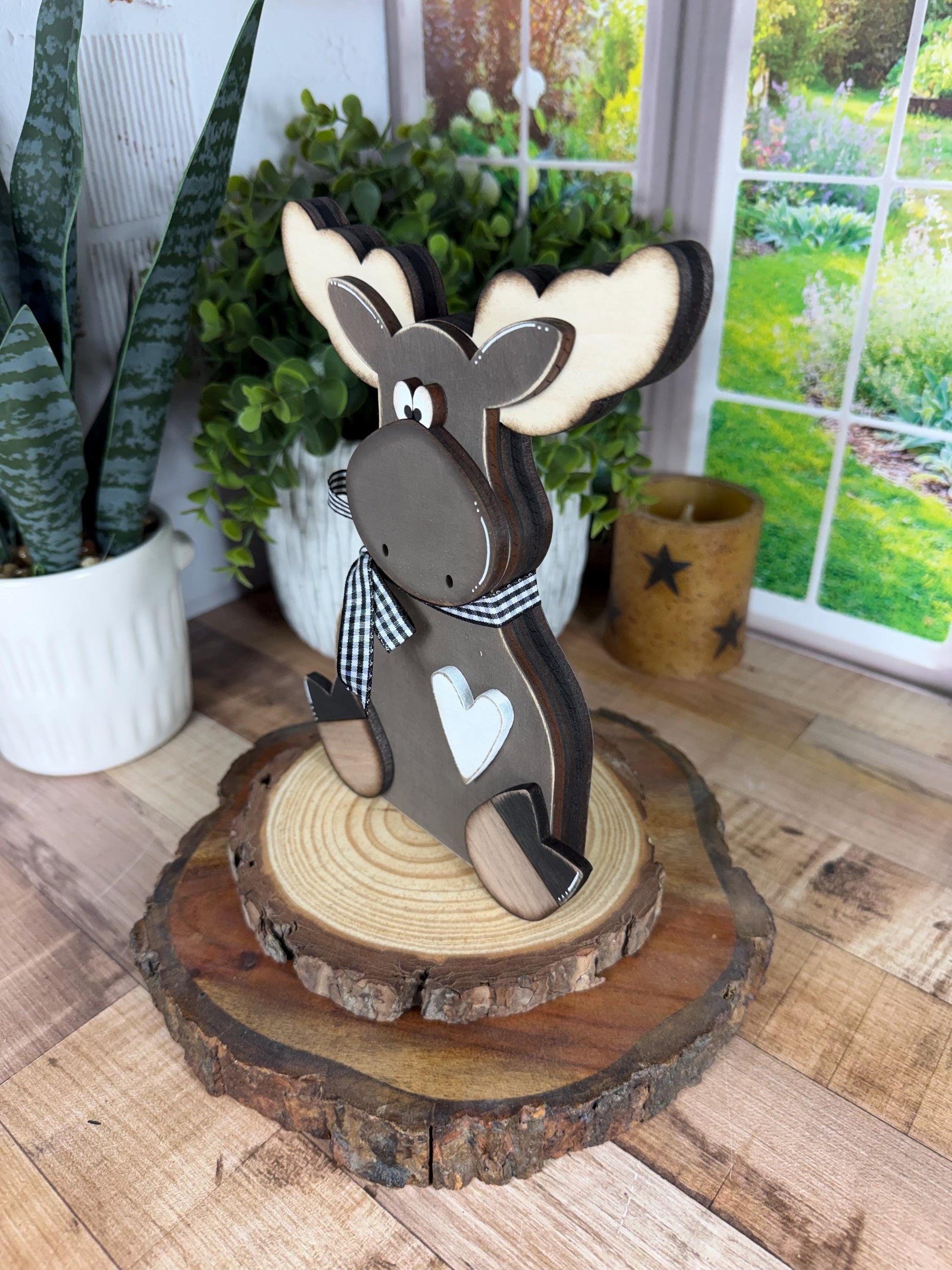 Rustic Cabin Moose Decor | Enchanting Rustic Woodland Animal Accents