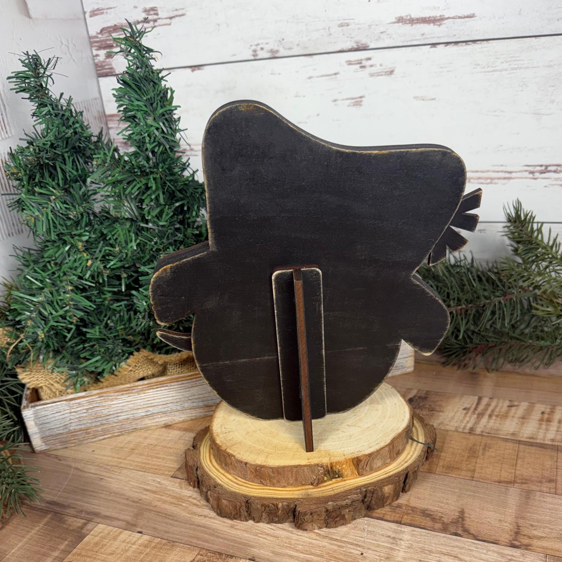 Hand-Painted Wood Snowman: Rustic Farmhouse Winter Decor