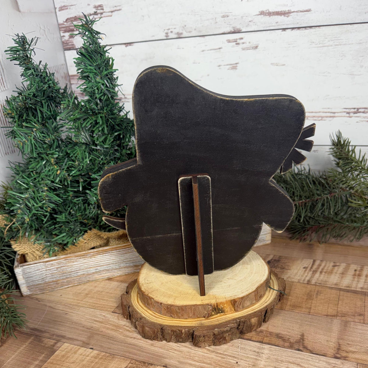 Hand-Painted Wood Snowman: Rustic Farmhouse Winter Decor