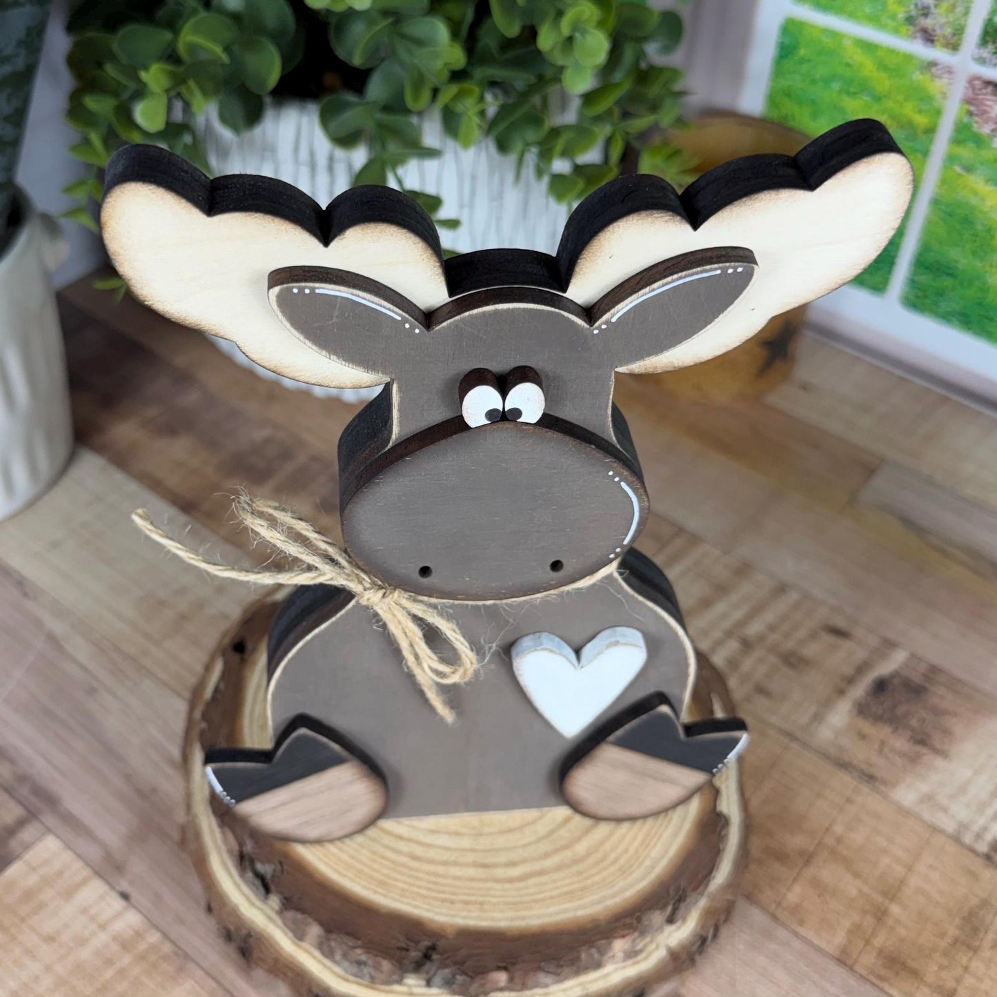 Rustic Cabin Moose Decor | Enchanting Rustic Woodland Animal Accents