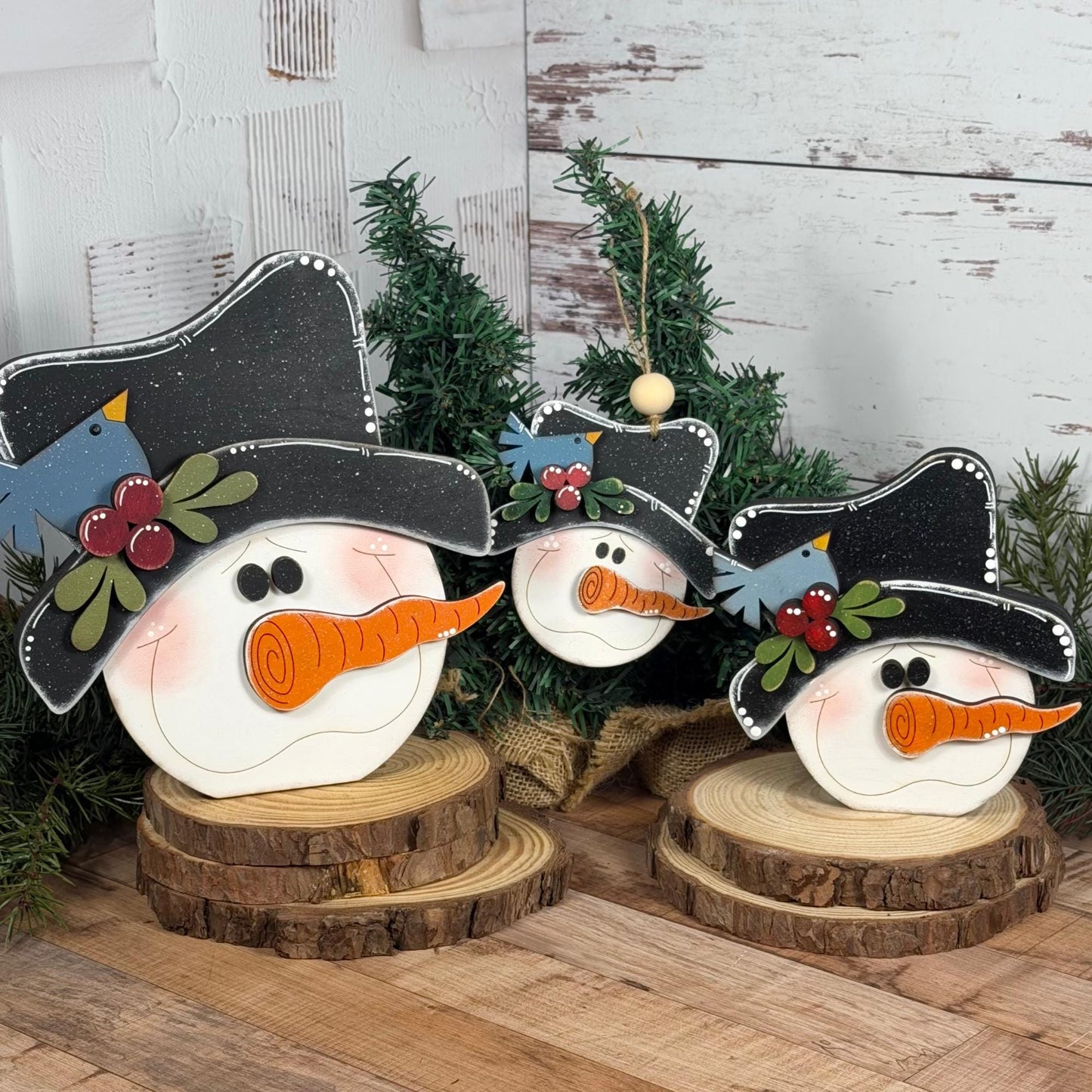 Hand-Painted Wood Snowman: Rustic Farmhouse Winter Decor