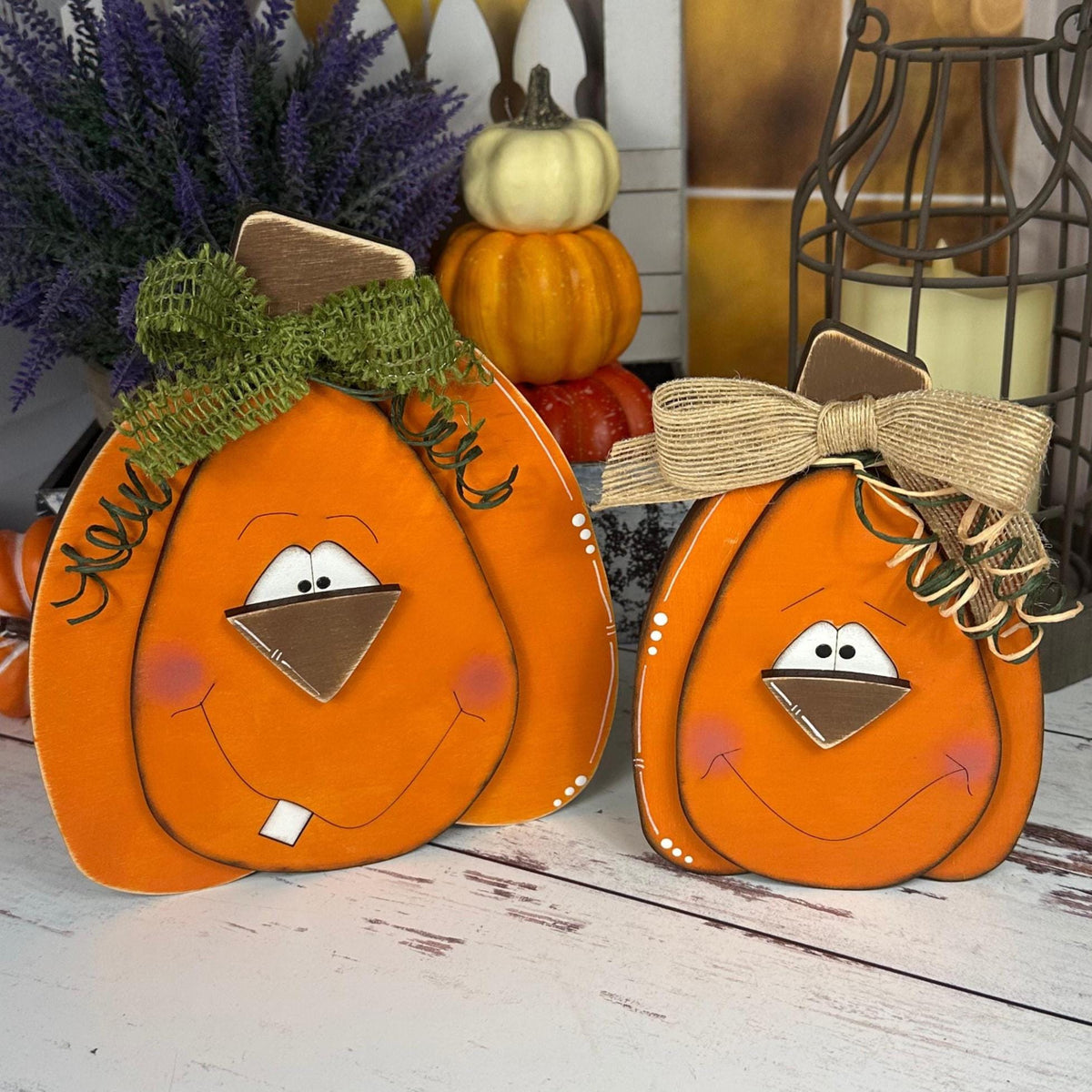 Hand-Painted Wooden Pumpkins with Faces – Rustic Fall Shelf Decor