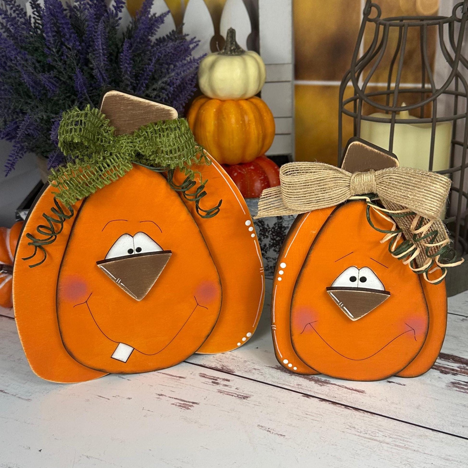 Hand-Painted Wooden Pumpkins with Faces – Rustic Fall Shelf Decor
