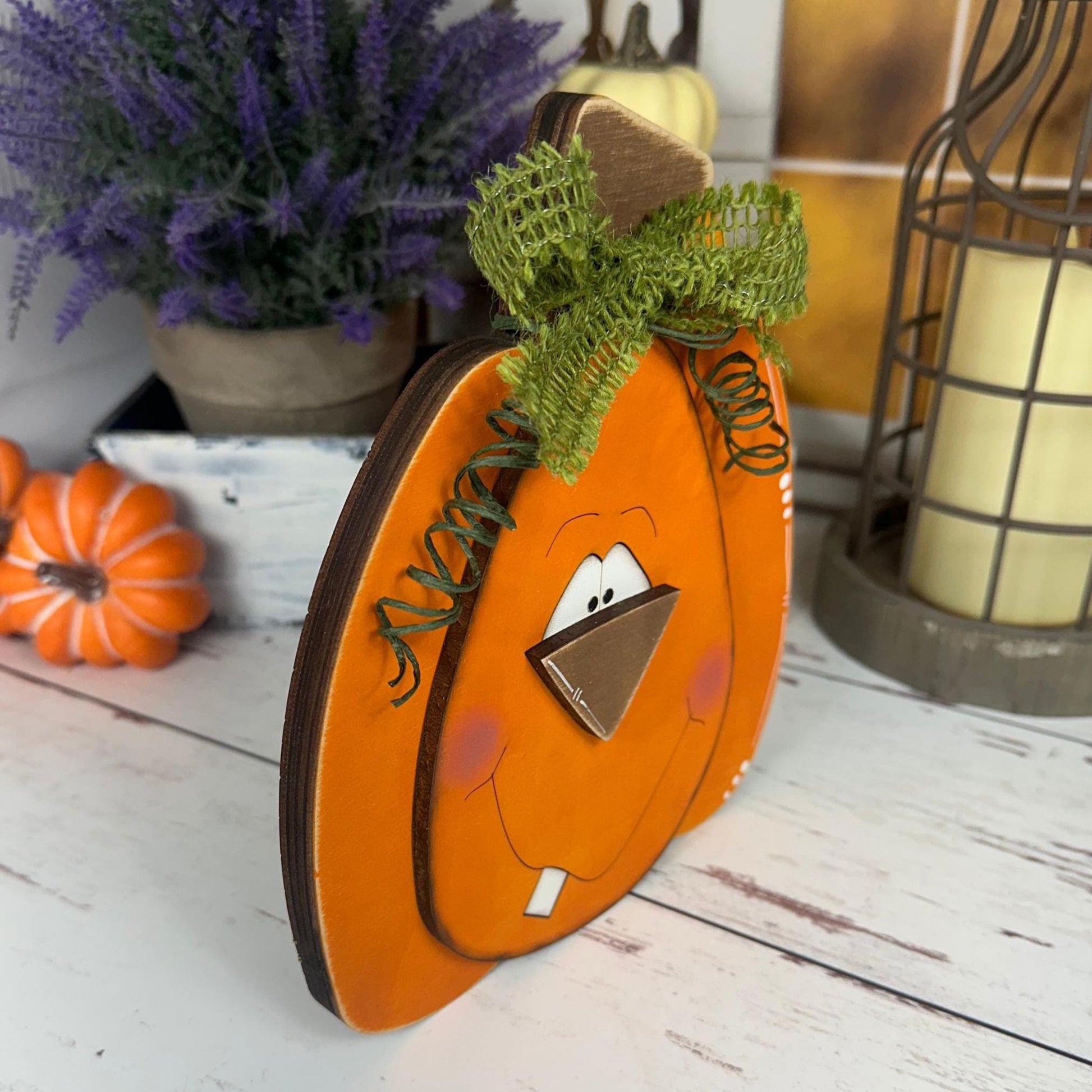 Hand-Painted Wooden Pumpkins with Faces – Rustic Fall Shelf Decor
