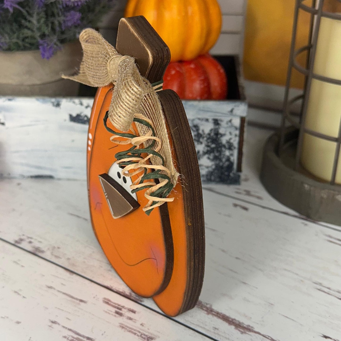 Hand-Painted Wooden Pumpkins with Faces – Rustic Fall Shelf Decor