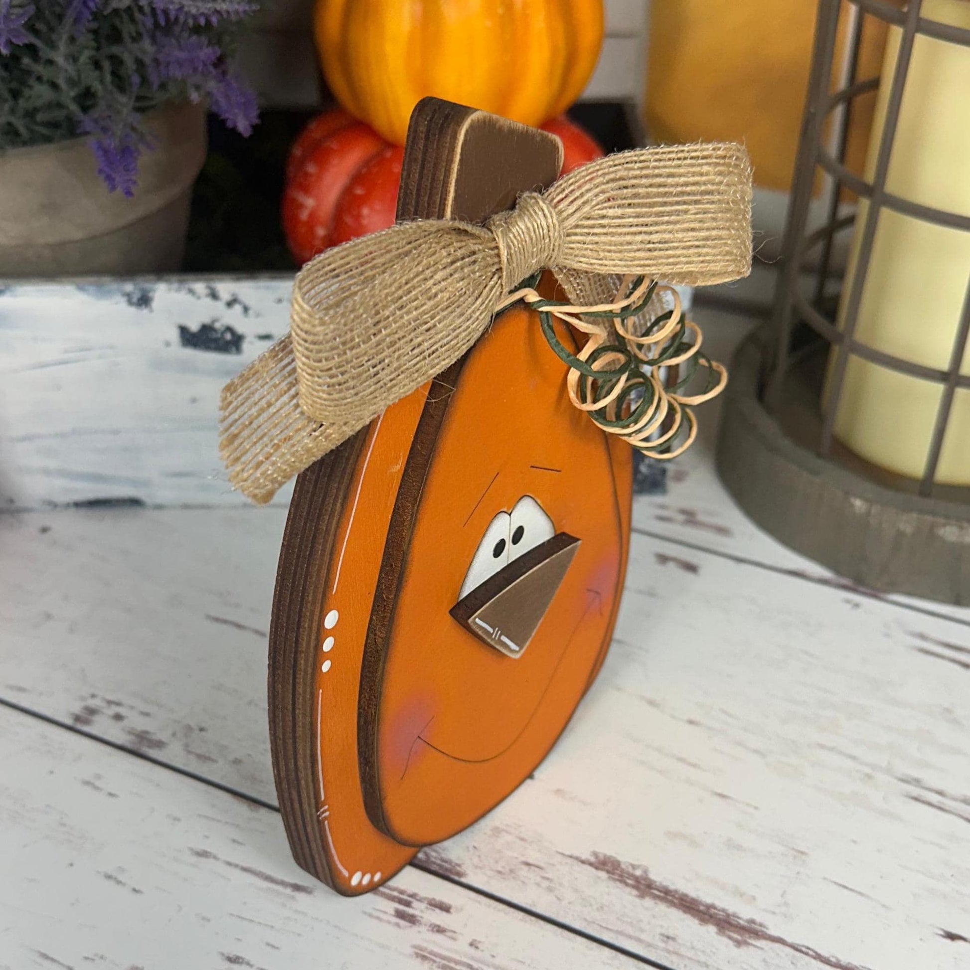 Hand-Painted Wooden Pumpkins with Faces – Rustic Fall Shelf Decor