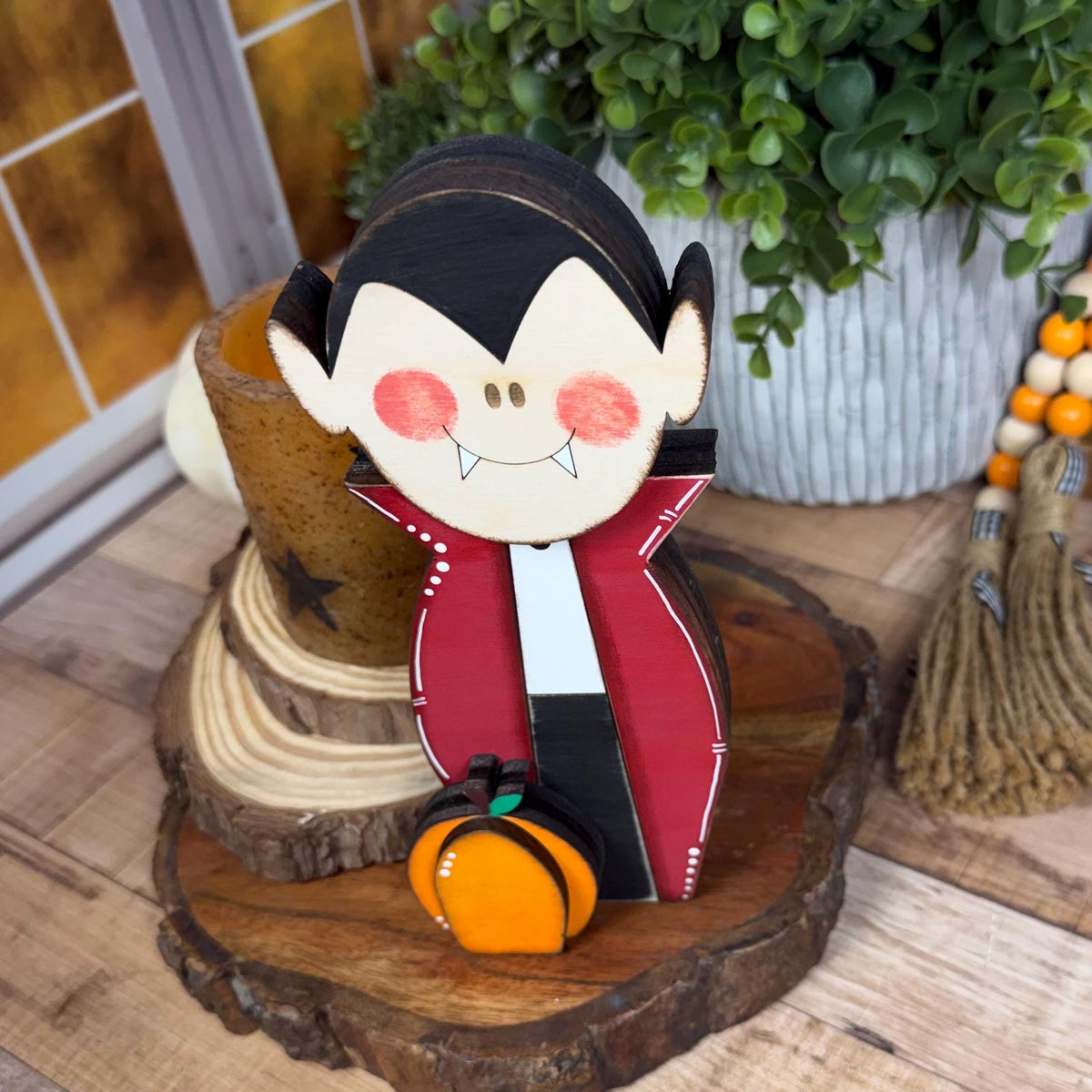 Vampire Farmhouse Halloween Décor - Spooky Rustic Vibes
