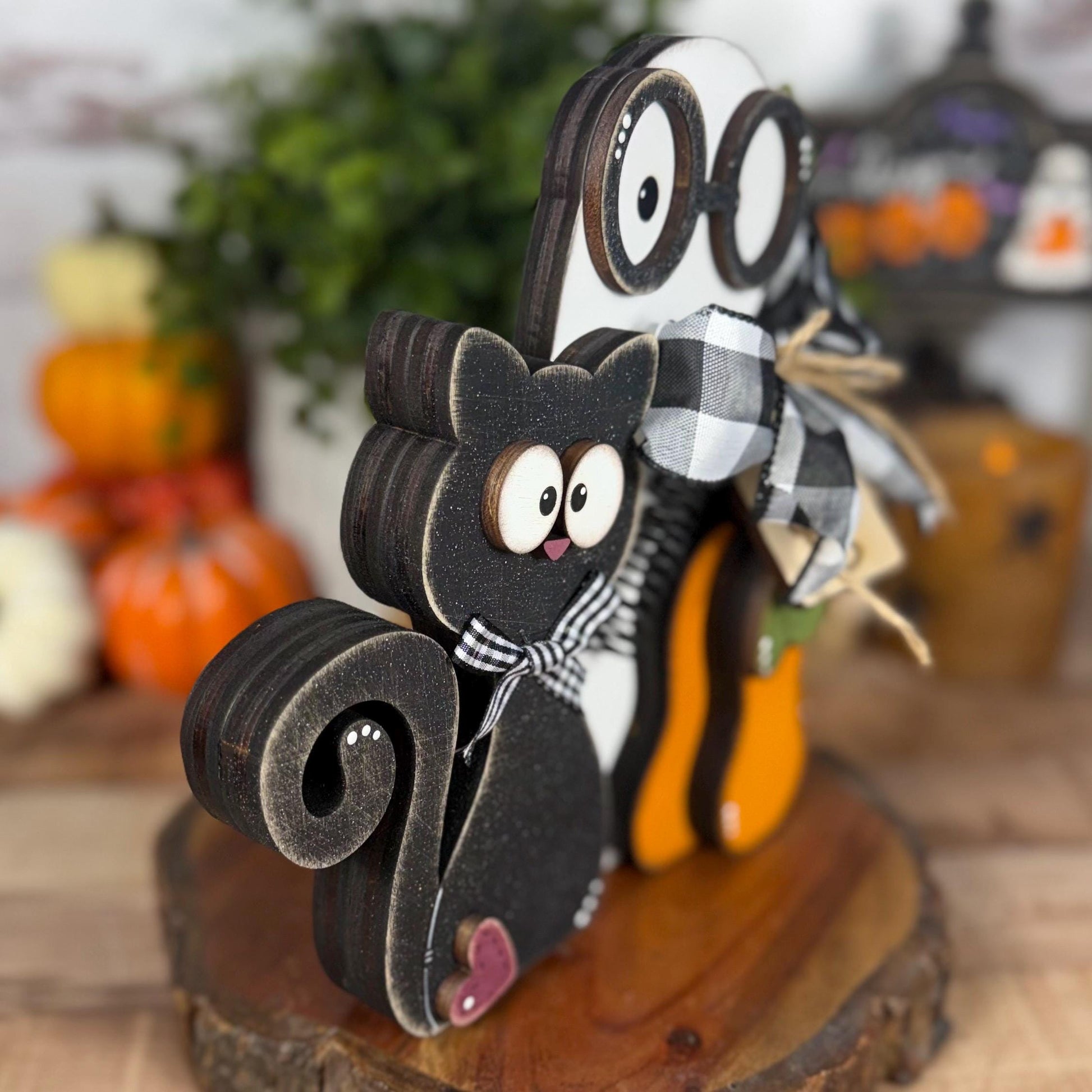 Stitched Boo Shelf Sitter – Black Cat, Ghost & Pumpkin Halloween Decor