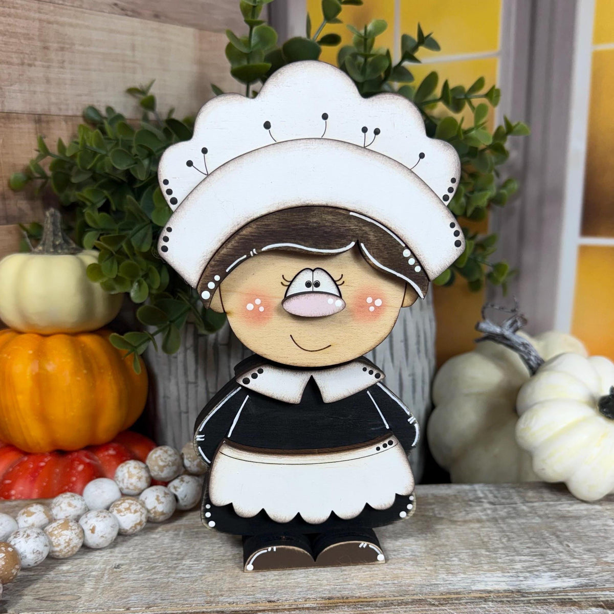 Wooden Pilgrim Couple Shelf Sitters, Rustic Fall Thanksgiving Decor