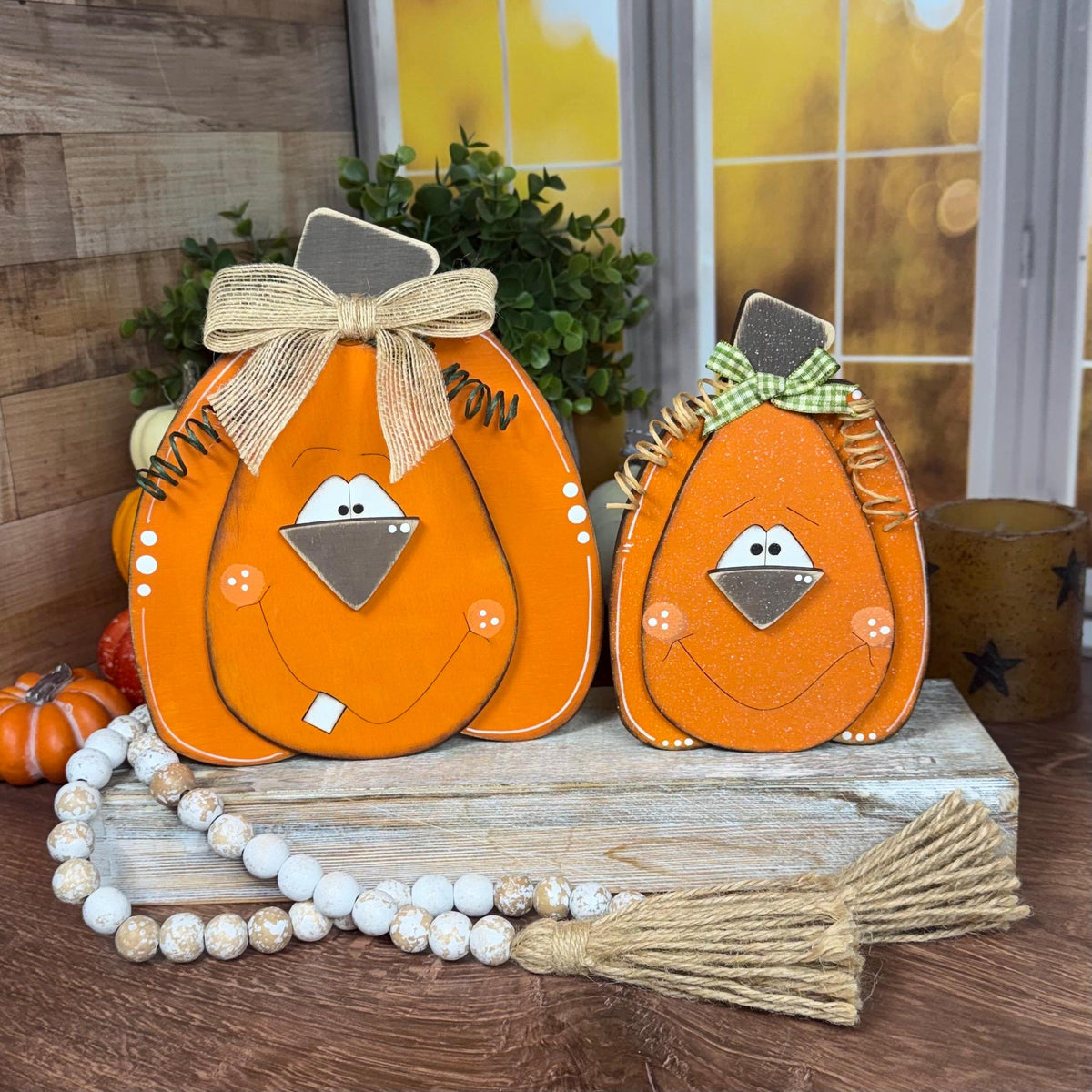 Hand-Painted Wooden Pumpkins with Faces – Rustic Fall Shelf Decor