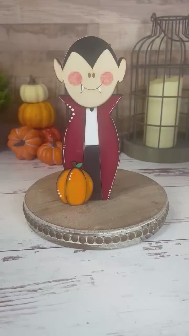 Vampire Farmhouse Halloween Décor - Spooky Rustic Vibes