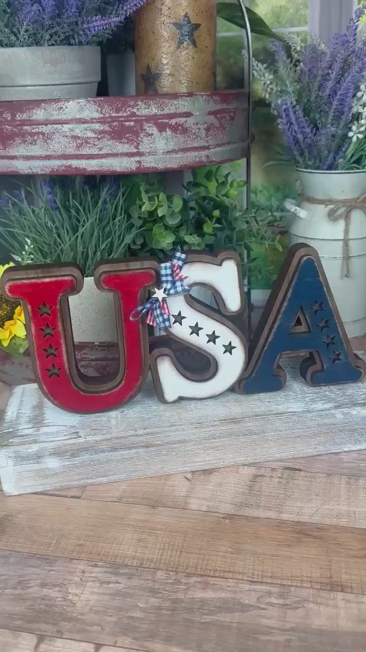 Handcrafted USA Rustic Wooden Chunky Shelf Sitter - Vintage Americana Accent