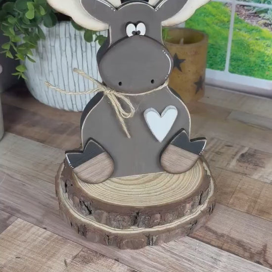 Rustic Cabin Moose Decor | Enchanting Rustic Woodland Animal Accents