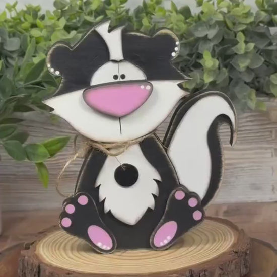 Interchangeable Skunk Shelf Sitter, Funny Woodland Decor, Hand Painted Wood Skunk