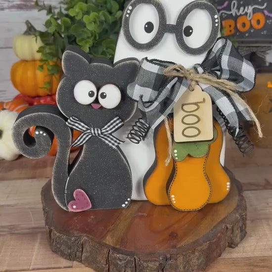 Stitched Boo Shelf Sitter – Black Cat, Ghost & Pumpkin Halloween Decor