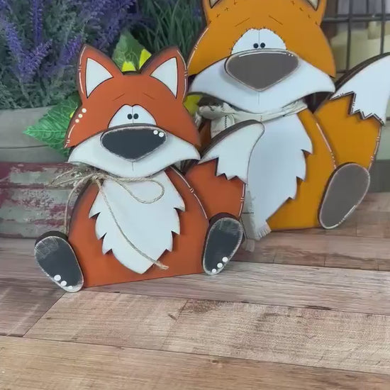 Handcrafted Woodland Fox Shelf Sitters: Adorable Rustic Decor for any Woodland Theme