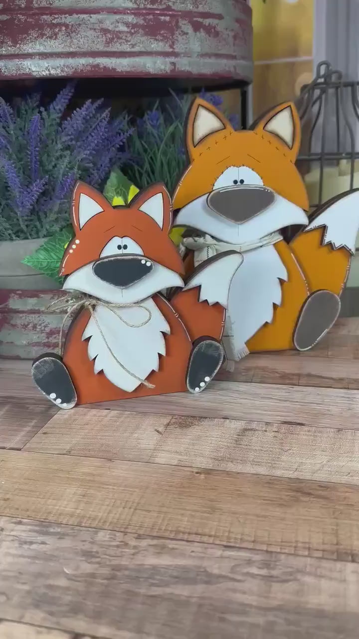 Handcrafted Woodland Fox Shelf Sitters: Adorable Rustic Decor for any Woodland Theme